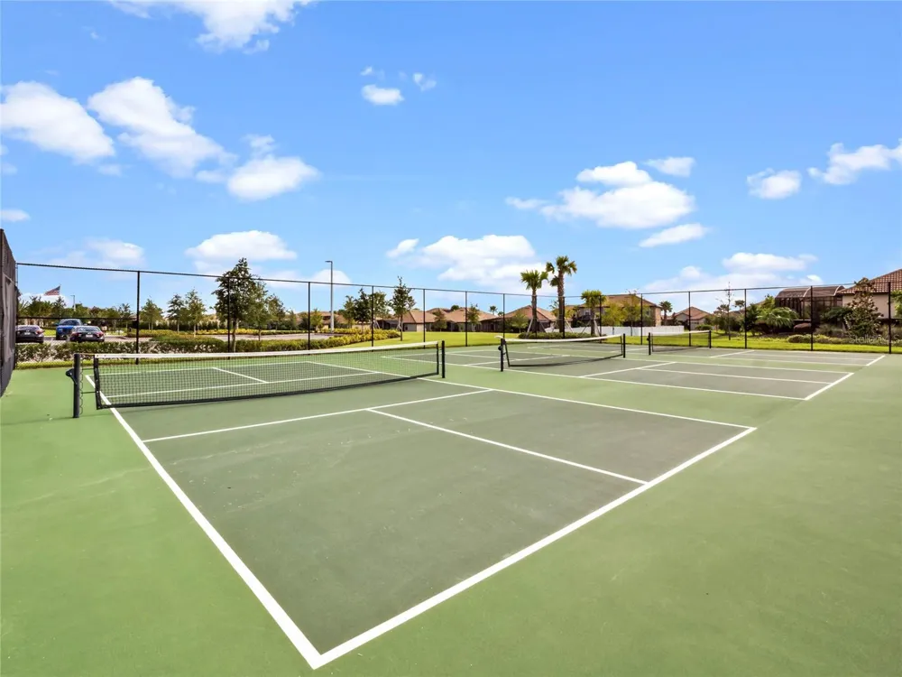1478 MOON VALLEY DRIVE Davenport, FL 33896