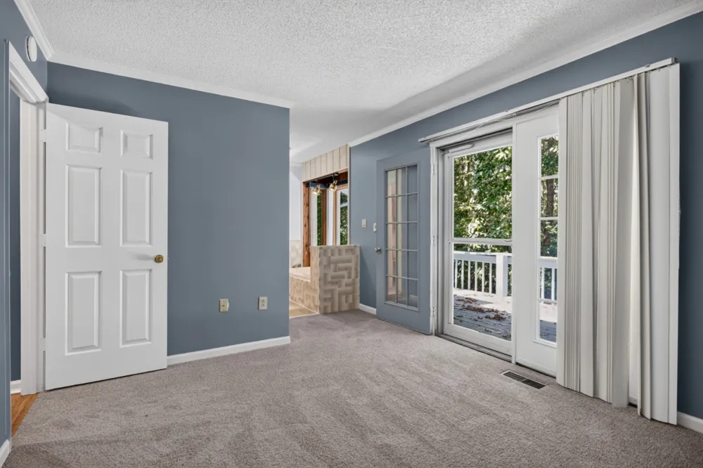 245 Lakeview Dr Crossville, TN 38558