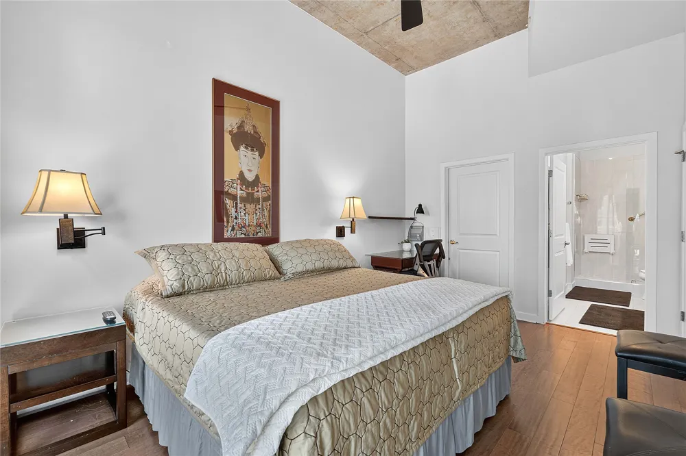 360 Nueces Street #1604 Austin, TX 78701