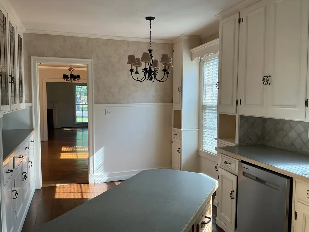 1720 Sycamore Avenue Corsicana, TX 75110