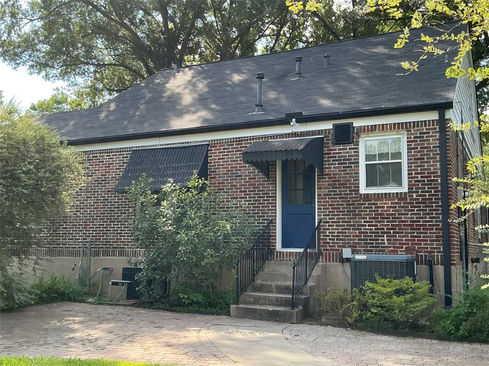 1720 Sycamore Avenue Corsicana, TX 75110