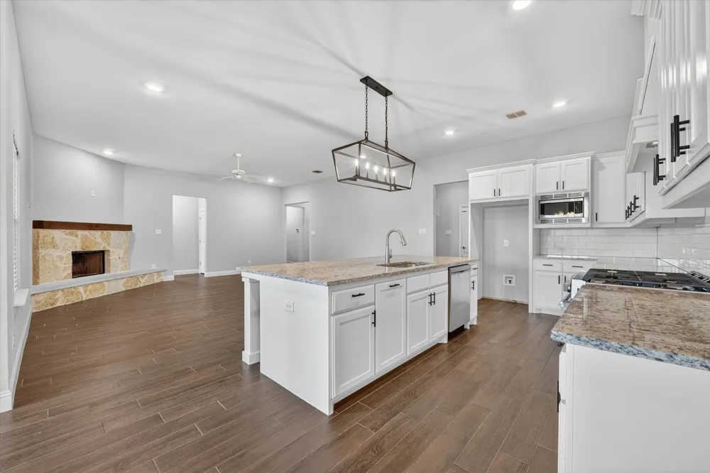 1506 Back Stretch Road Justin, TX 76247