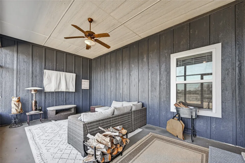 1506 Back Stretch Road Justin, TX 76247