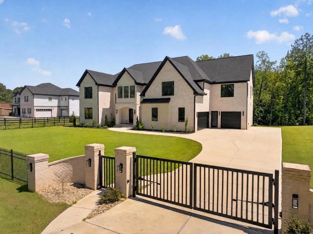 1255 Em Croy Road Buford, GA 30518