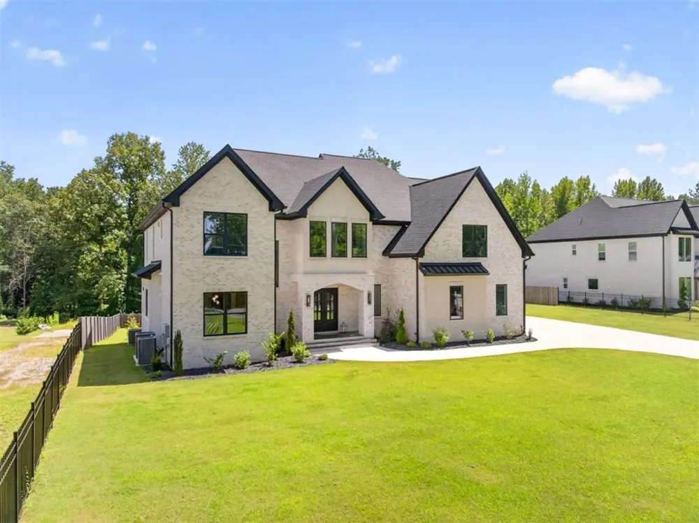 1255 Em Croy Road Buford, GA 30518