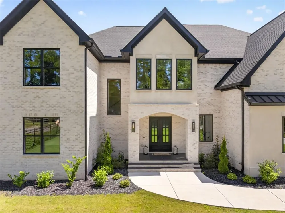 1255 Em Croy Road Buford, GA 30518
