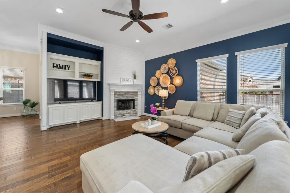 34 Danby Place The Woodlands, TX 77375