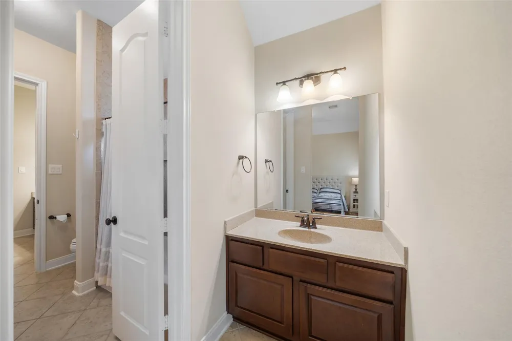 34 Danby Place The Woodlands, TX 77375
