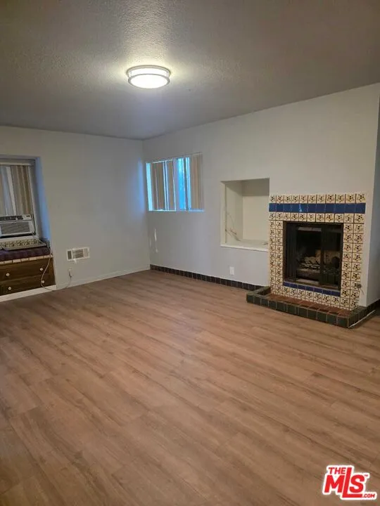 17320 Grand Avenue Lake Elsinore, CA 92530