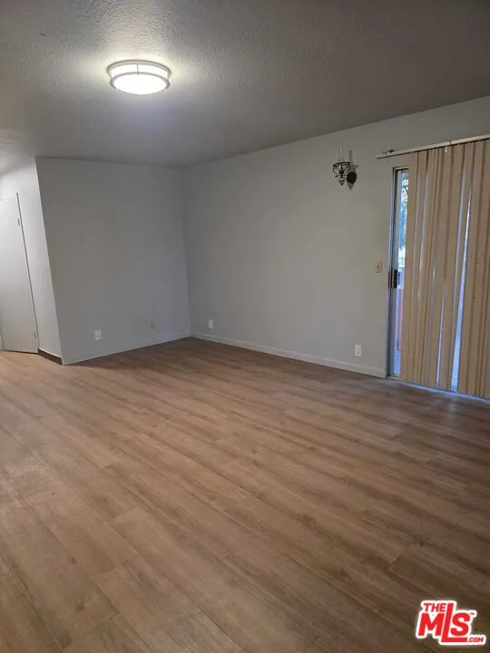 17320 Grand Avenue Lake Elsinore, CA 92530