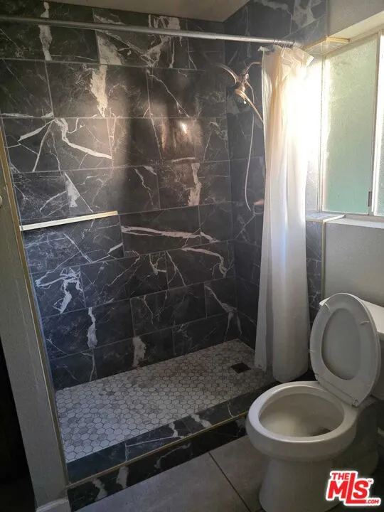 17320 Grand Avenue Lake Elsinore, CA 92530
