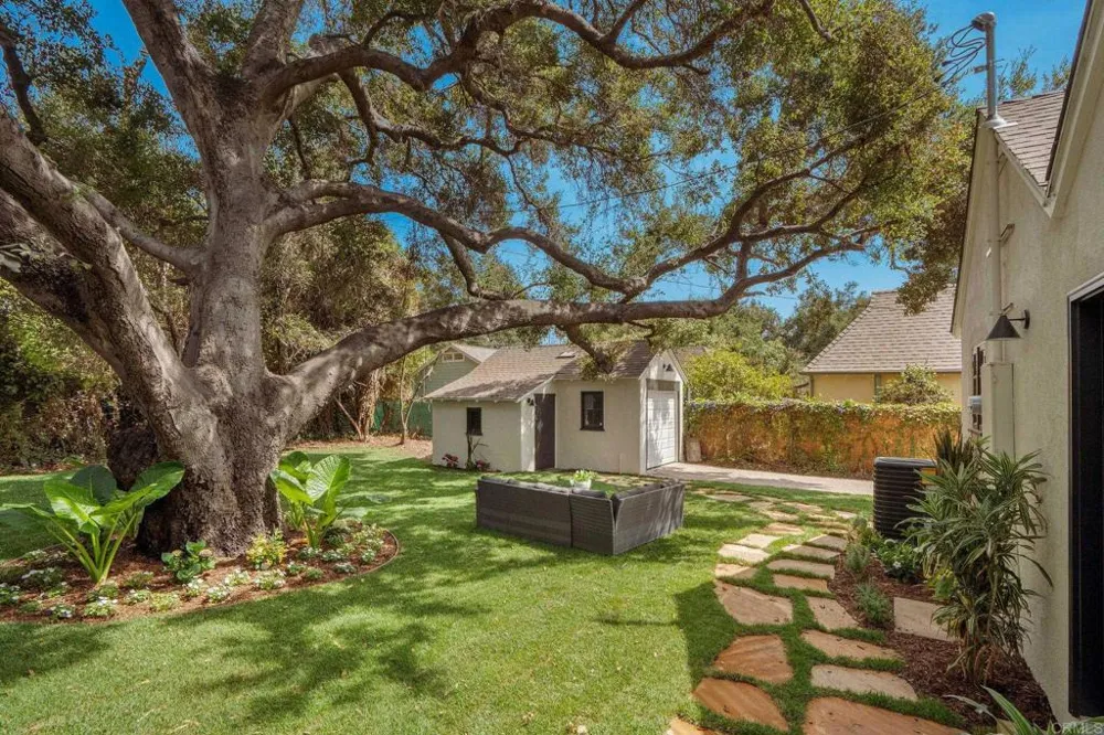 1406 Stratford Ave South Pasadena, CA 91030