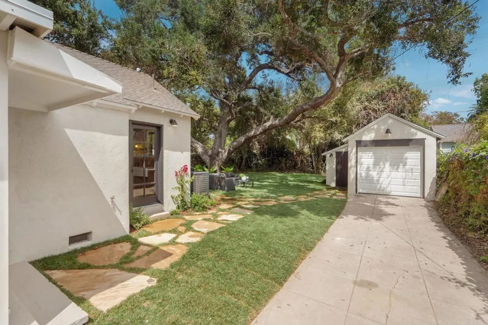 1406 Stratford Ave South Pasadena, CA 91030