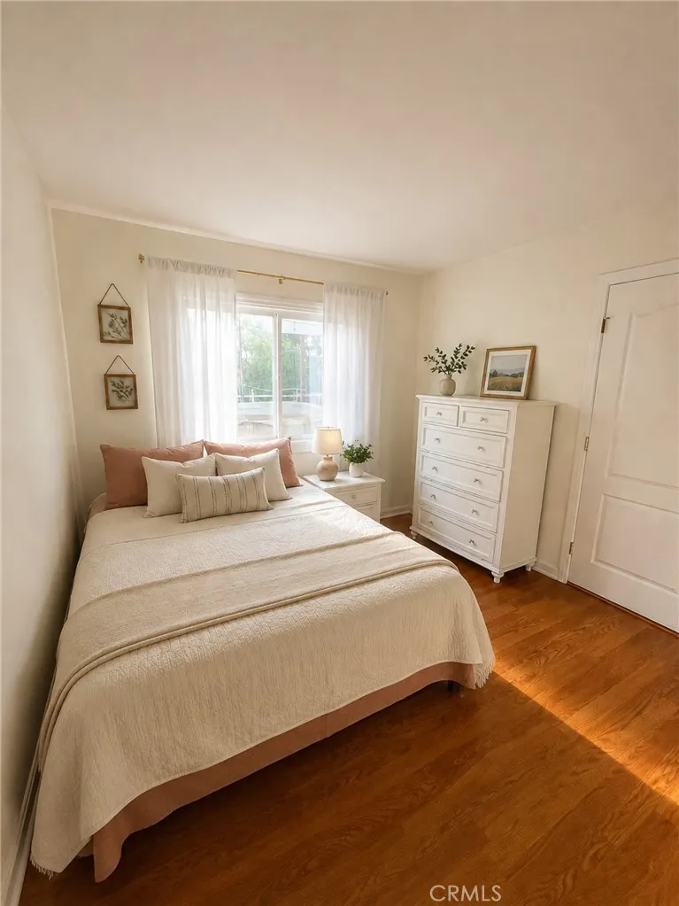 25891 Via Viento Mission Viejo, CA 92691