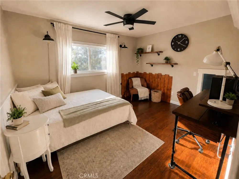 25891 Via Viento Mission Viejo, CA 92691