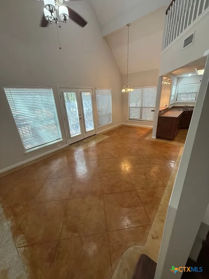 1256 Lonesome Canyon Lake, TX 78133
