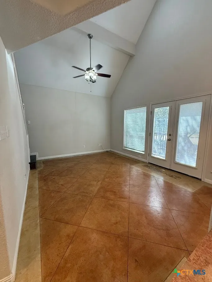 1256 Lonesome Canyon Lake, TX 78133