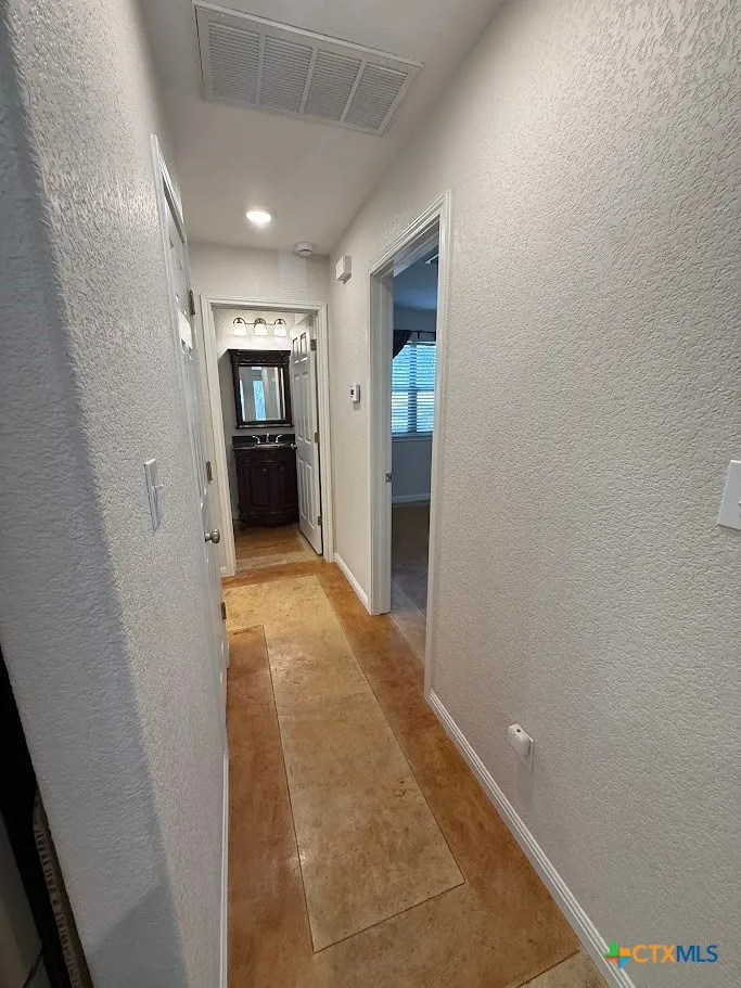 1256 Lonesome Canyon Lake, TX 78133