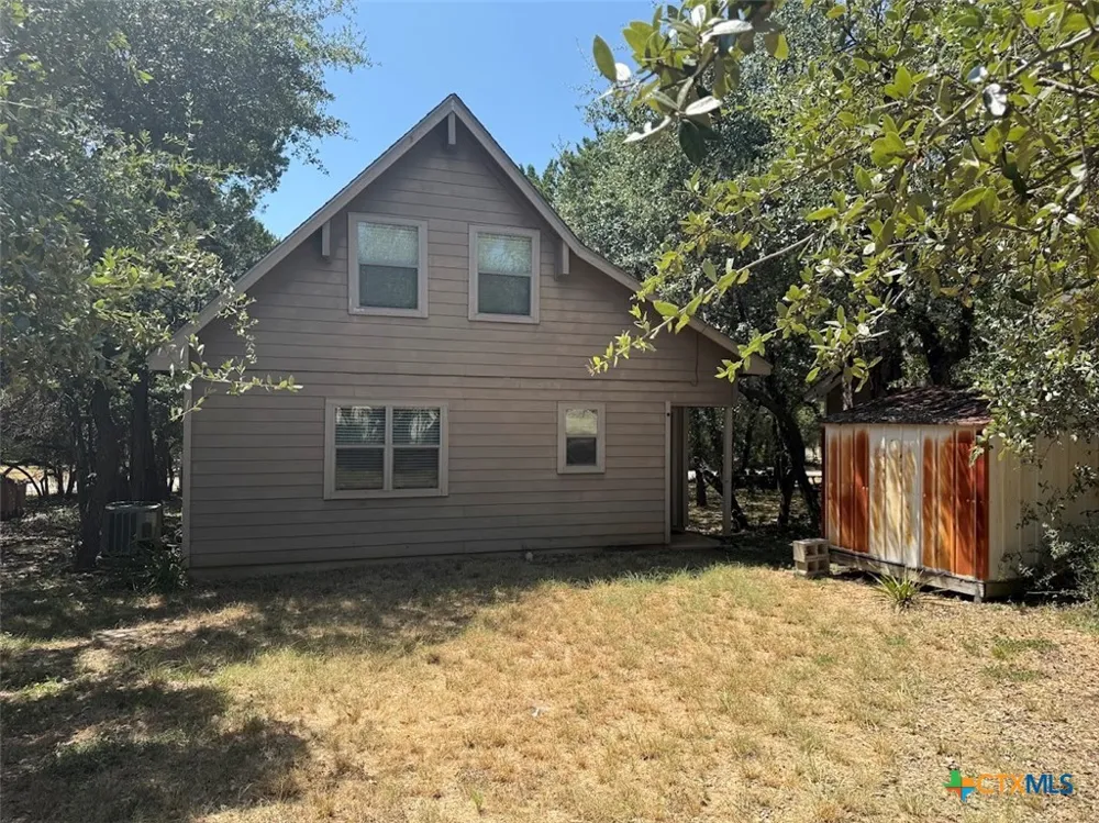 1256 Lonesome Canyon Lake, TX 78133