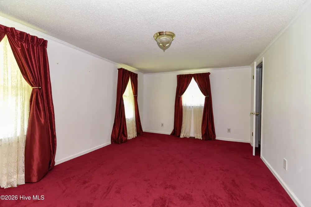 400 W Barnhill Street Everetts, NC 27825
