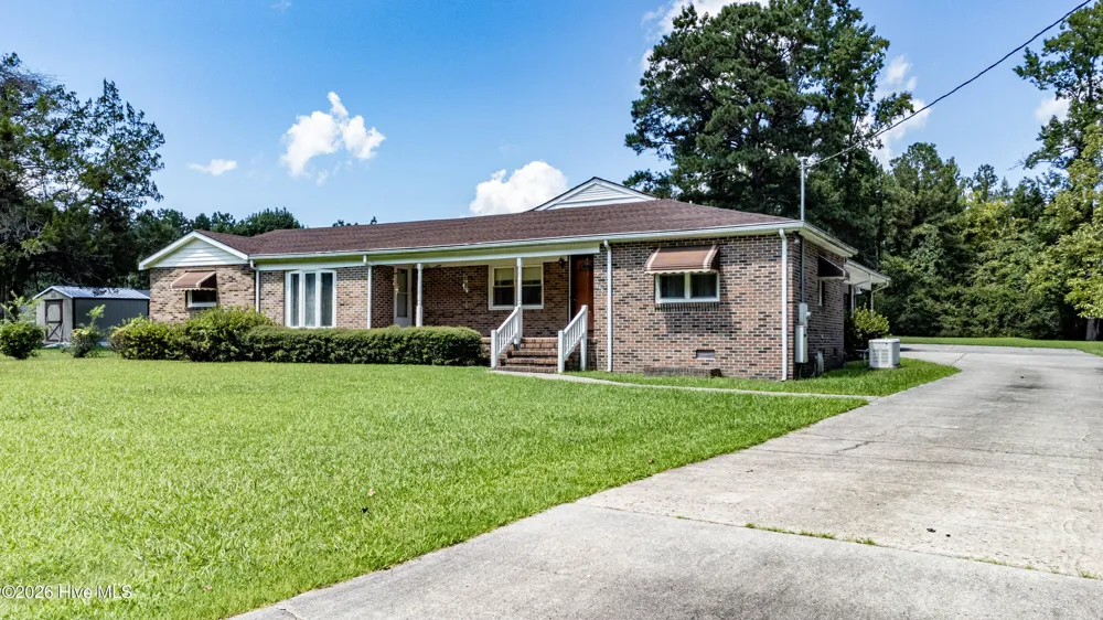 400 W Barnhill Street Everetts, NC 27825