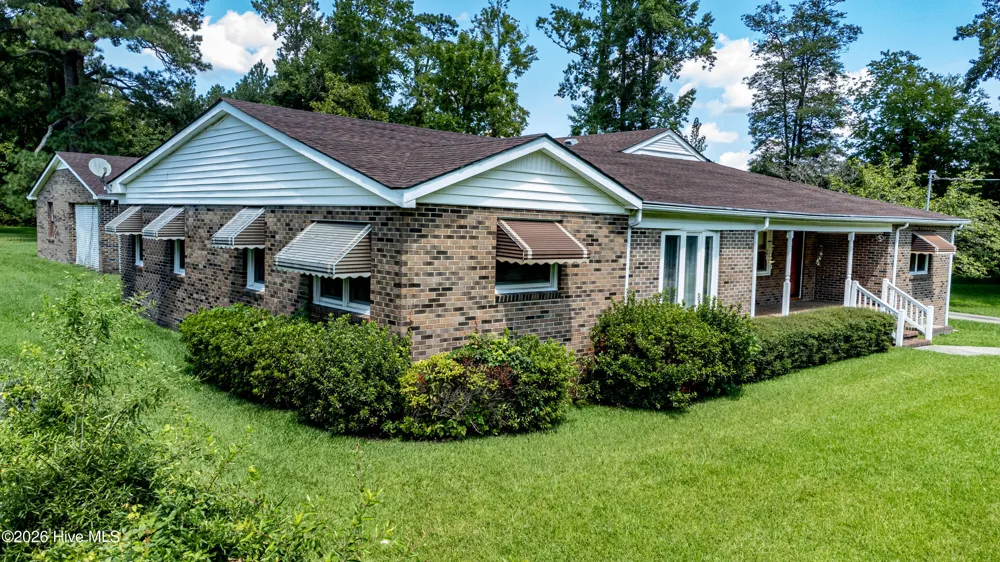 400 W Barnhill Street Everetts, NC 27825