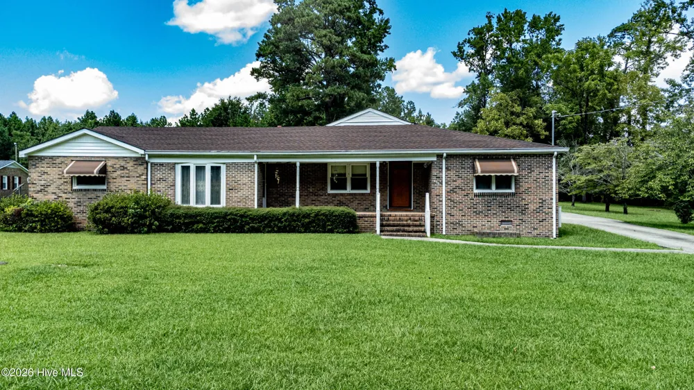 400 W Barnhill Street Everetts, NC 27825