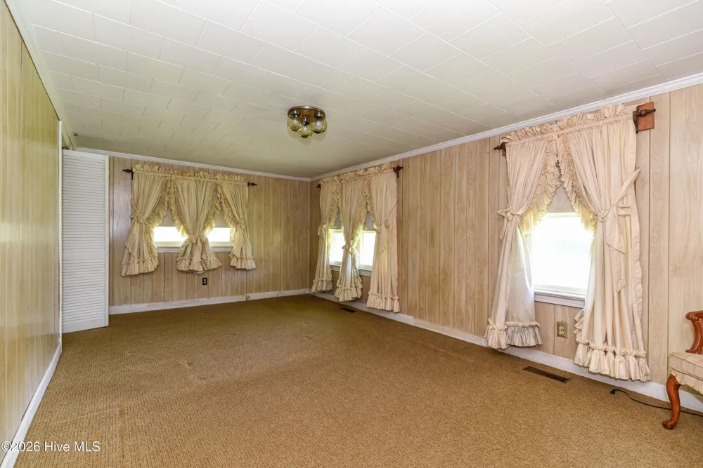 400 W Barnhill Street Everetts, NC 27825