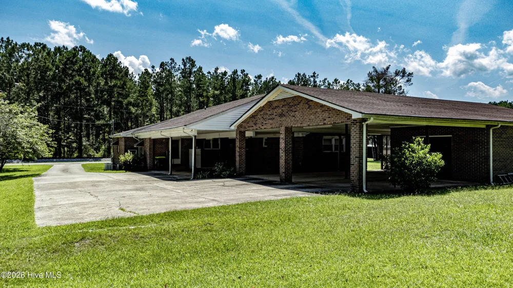 400 W Barnhill Street Everetts, NC 27825