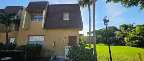 5644 BLUEBERRY COURT #11