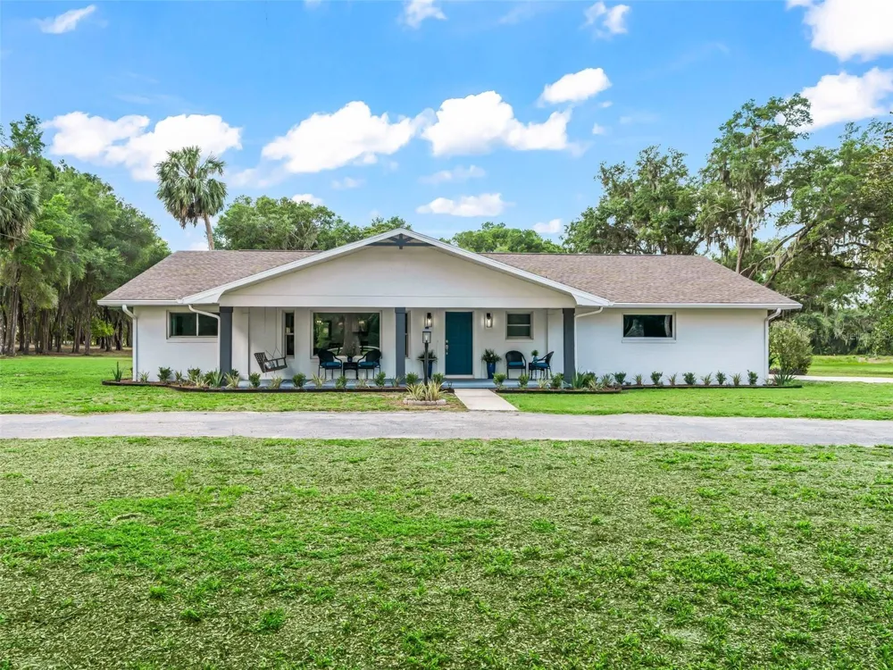 10660 E BUSHNELL ROAD Floral City, FL 34436