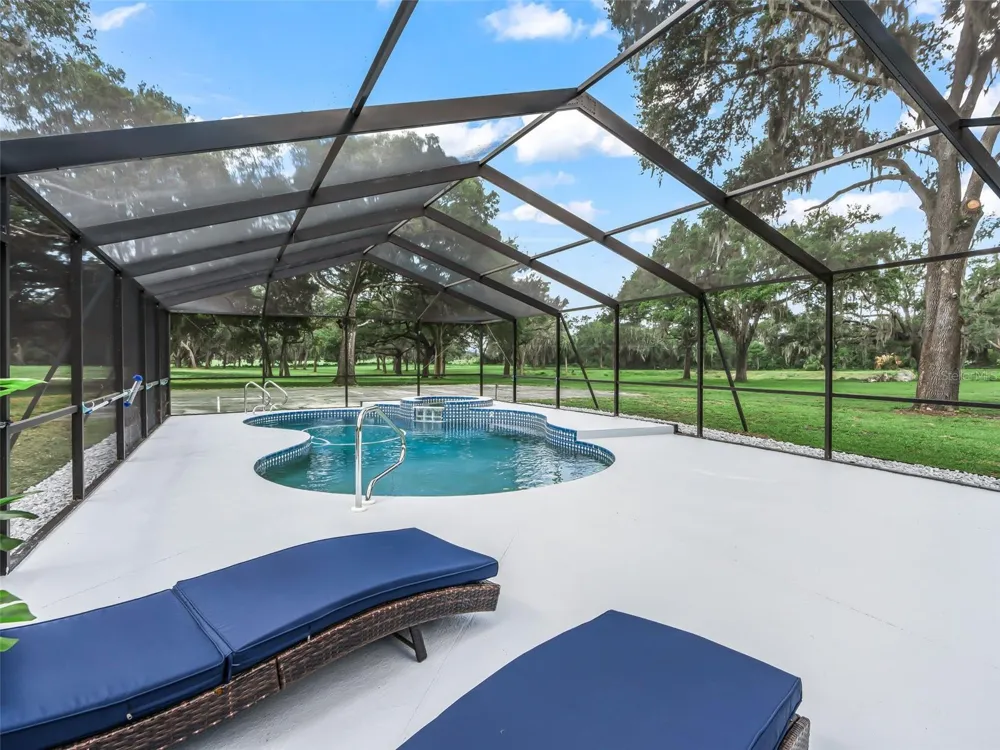 10660 E BUSHNELL ROAD Floral City, FL 34436