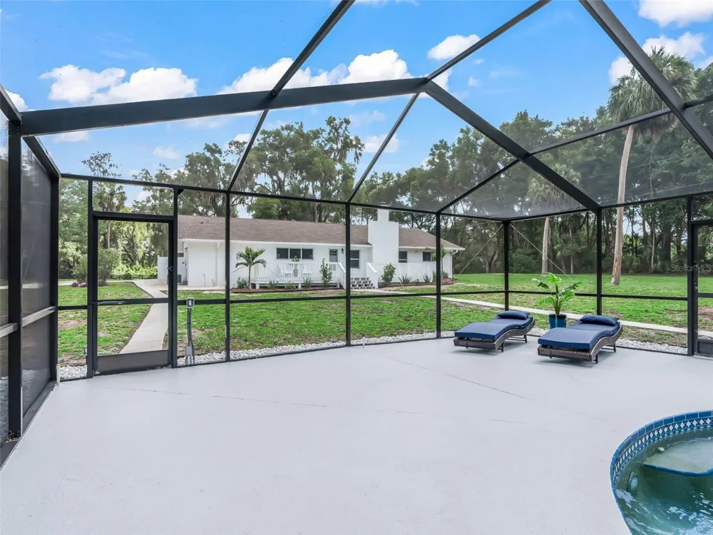 10660 E BUSHNELL ROAD Floral City, FL 34436