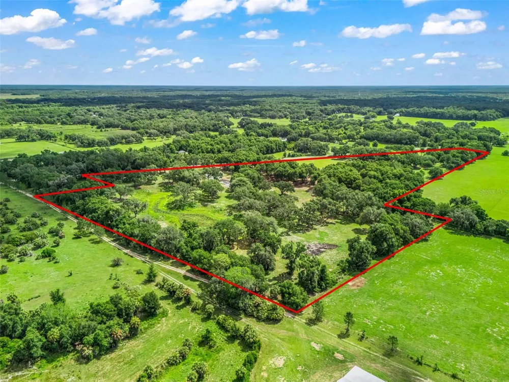 10660 E BUSHNELL ROAD Floral City, FL 34436