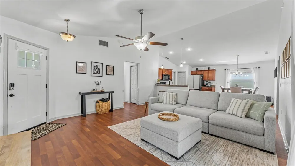 5030 BELMONT PARK LANE Mulberry, FL 33860