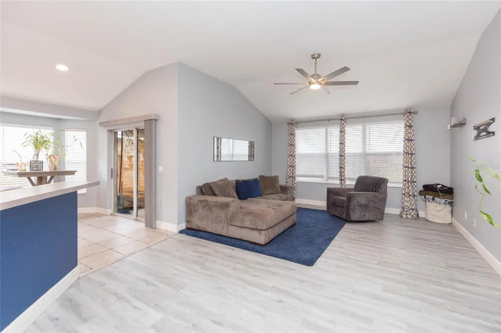 11706 PURE PEBBLE DRIVE Riverview, FL 33569