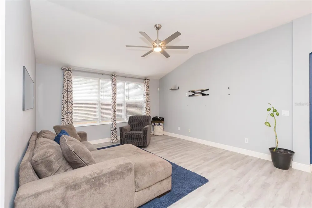 11706 PURE PEBBLE DRIVE Riverview, FL 33569