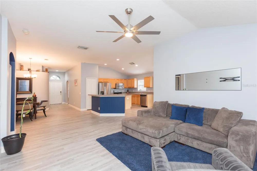 11706 PURE PEBBLE DRIVE Riverview, FL 33569