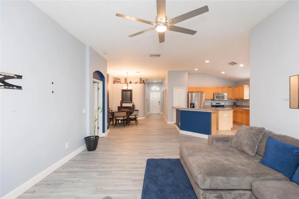 11706 PURE PEBBLE DRIVE Riverview, FL 33569