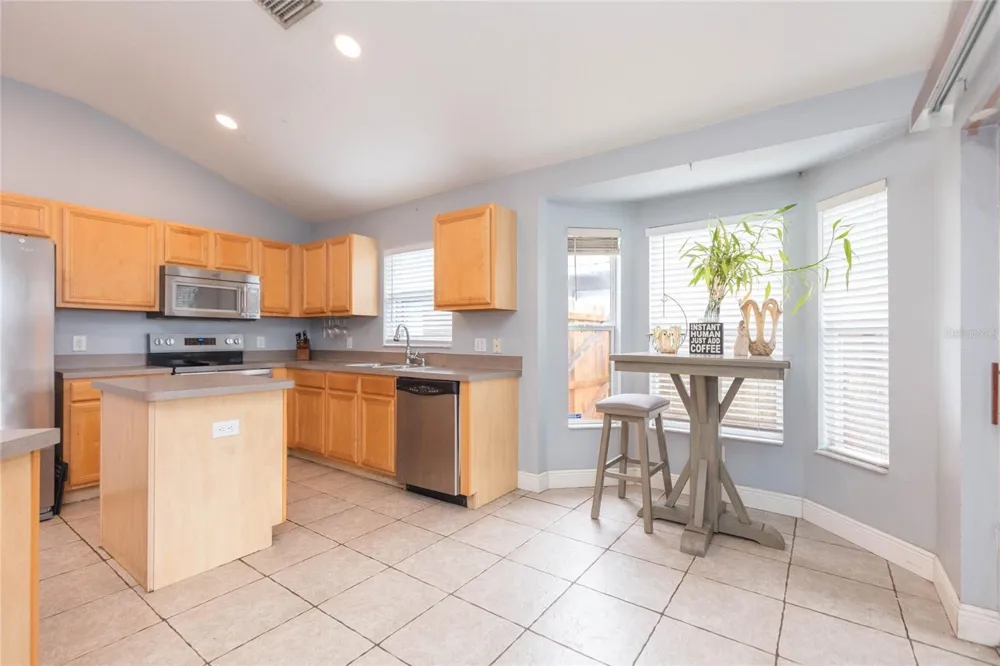 11706 PURE PEBBLE DRIVE Riverview, FL 33569