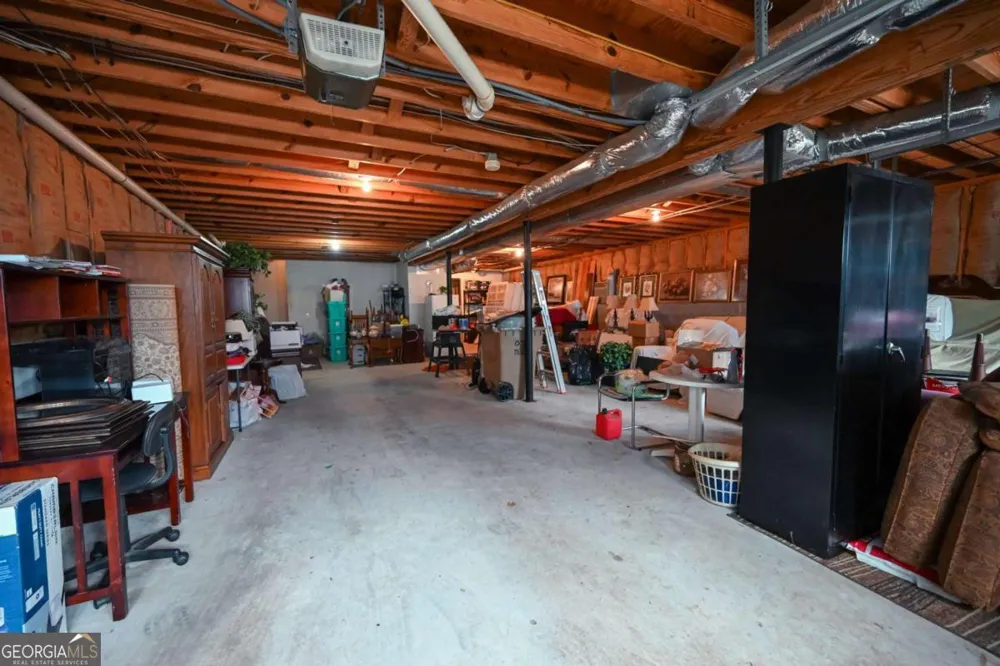 114 Valley Farm LN Acworth, GA 30102