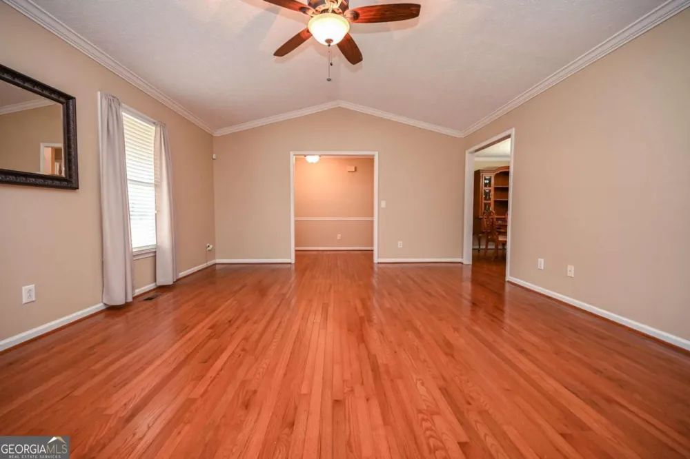 114 Valley Farm LN Acworth, GA 30102