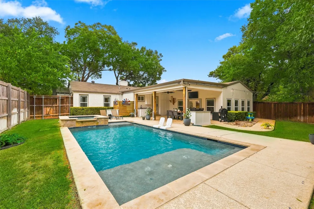 6387 Greenway Road Fort Worth, TX 76116