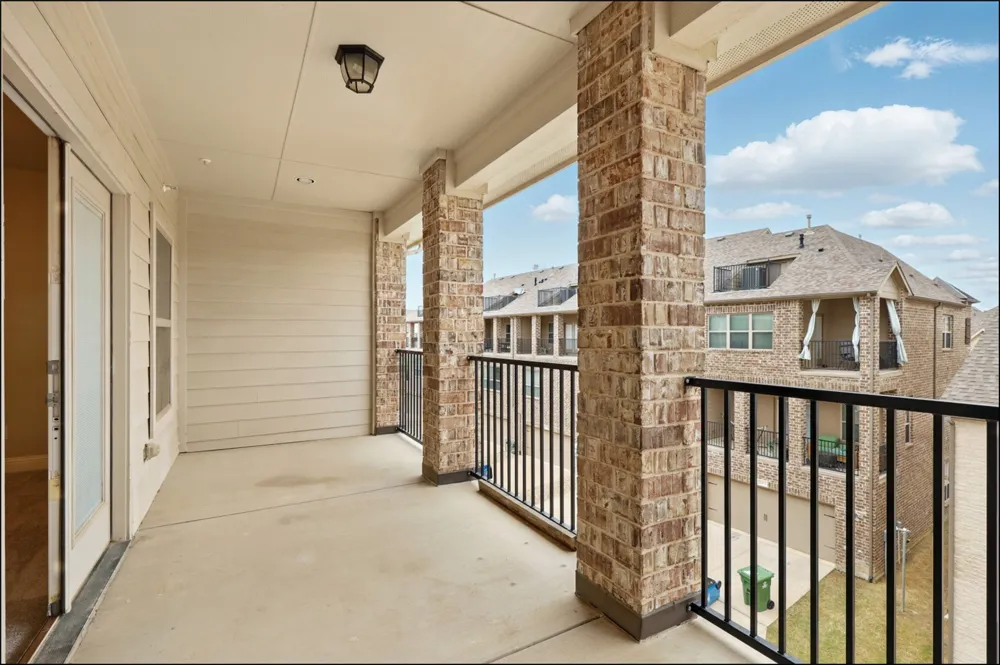 297 Scotia Street Lewisville, TX 75056