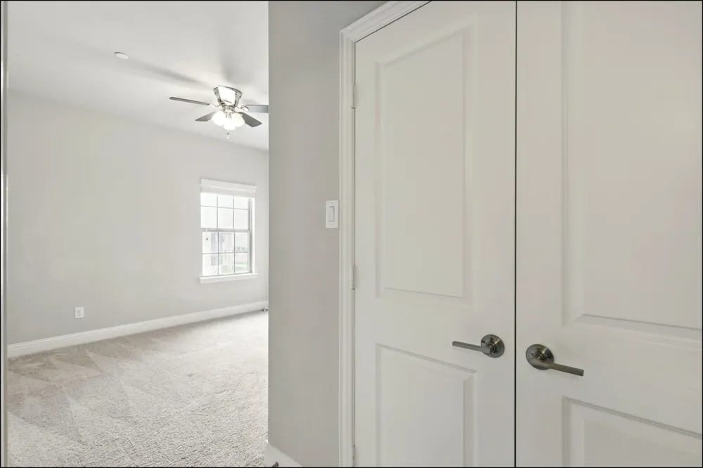 297 Scotia Street Lewisville, TX 75056