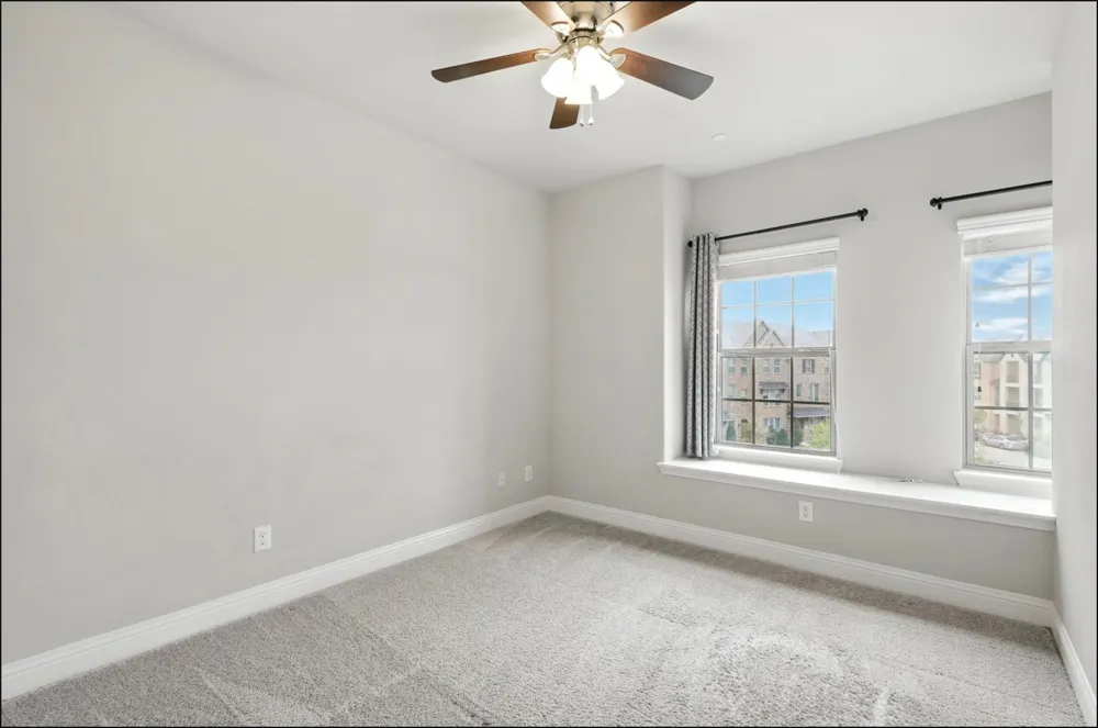 297 Scotia Street Lewisville, TX 75056