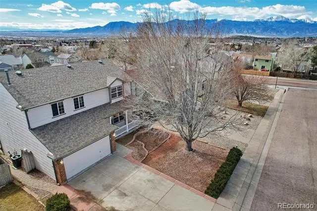 2375 Lisa Drive Colorado Springs, CO 80915