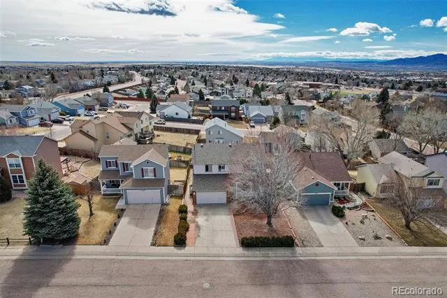 2375 Lisa Drive Colorado Springs, CO 80915