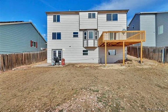 2375 Lisa Drive Colorado Springs, CO 80915