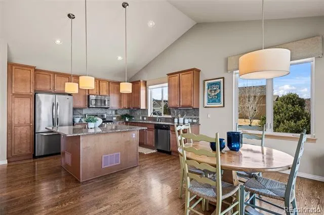 400 Carter Drive Lyons, CO 80540